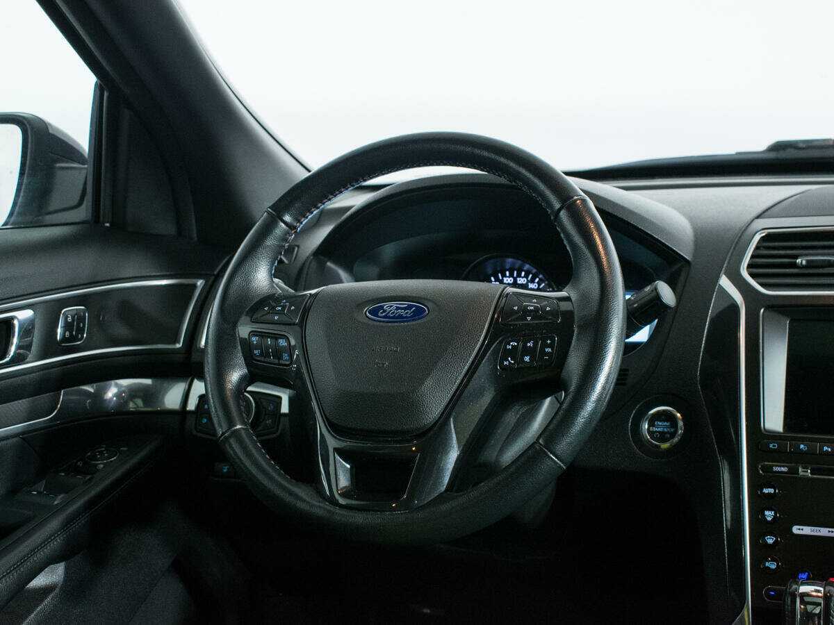 Купить Ford Explorer, 2016, 151 527 км, фото №11