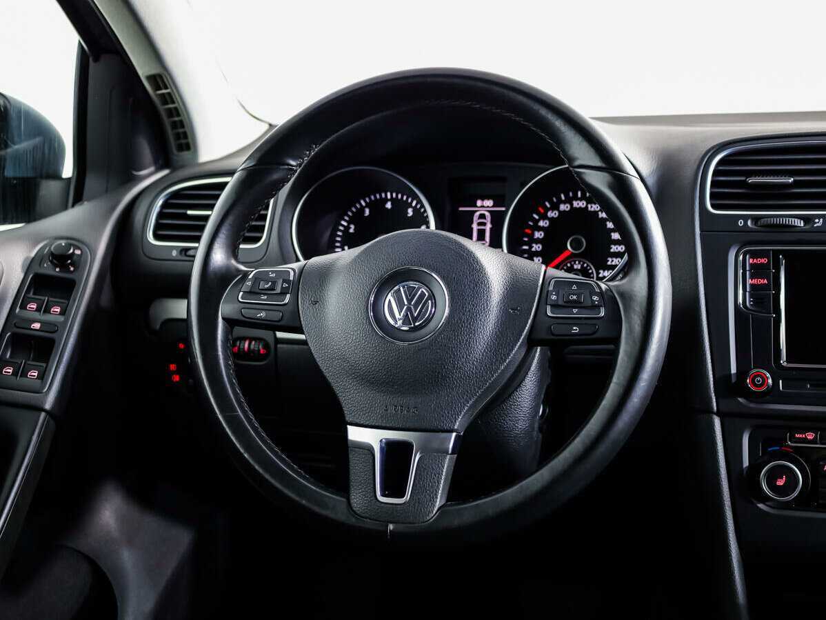 Купить Volkswagen Golf, 2012, 92 591 км, фото №10