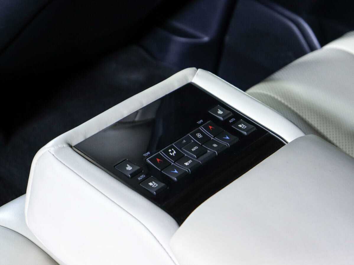 Купить Lexus LX 570, 2015, 145 022 км, фото №12