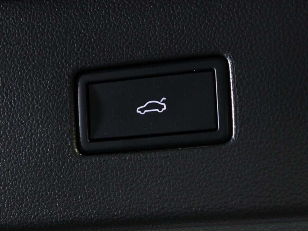 Купить Volkswagen Tiguan L, 2023, 60 км, фото №15