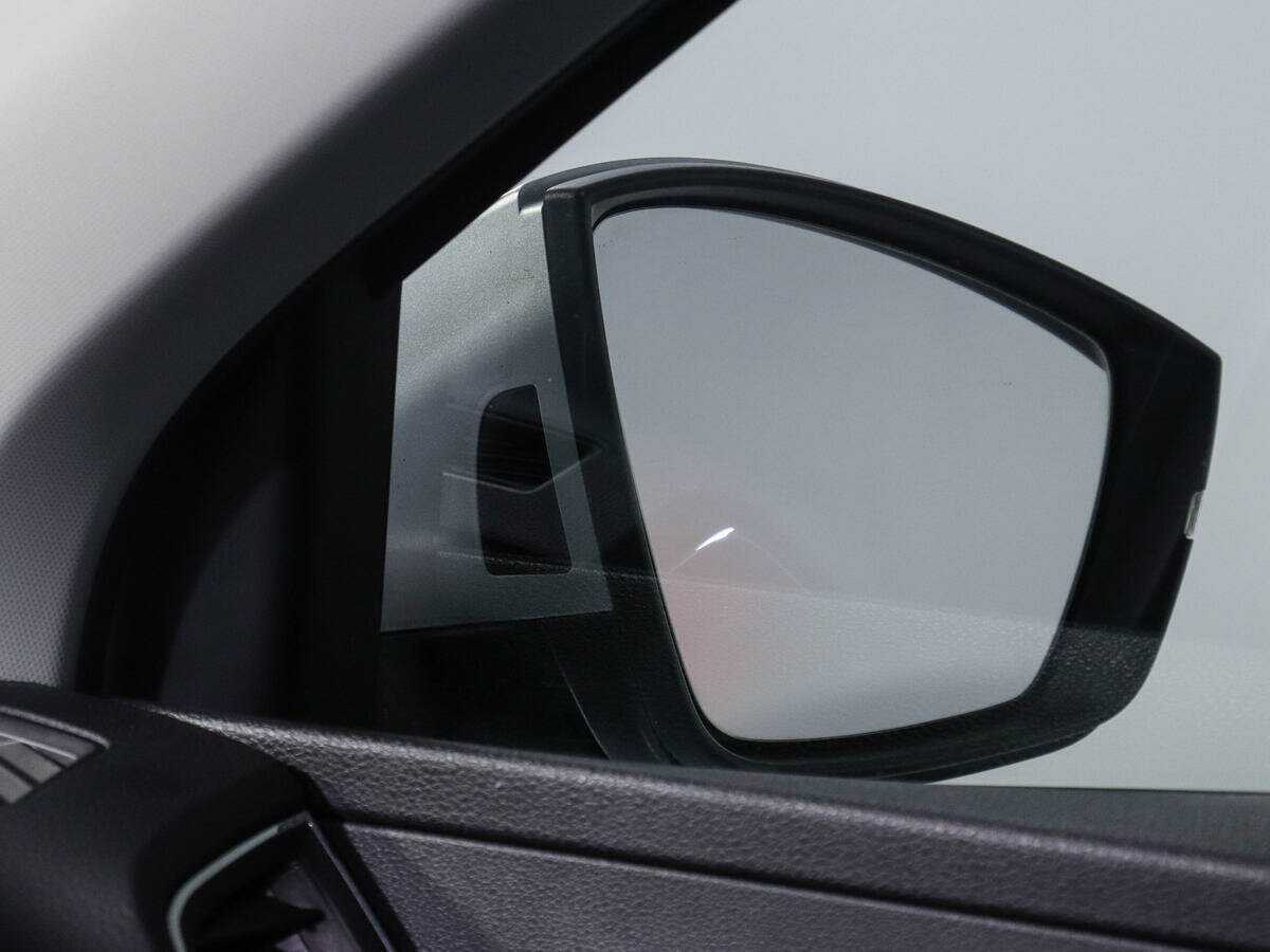 Купить Skoda Karoq, 2020, 96 195 км, фото №18