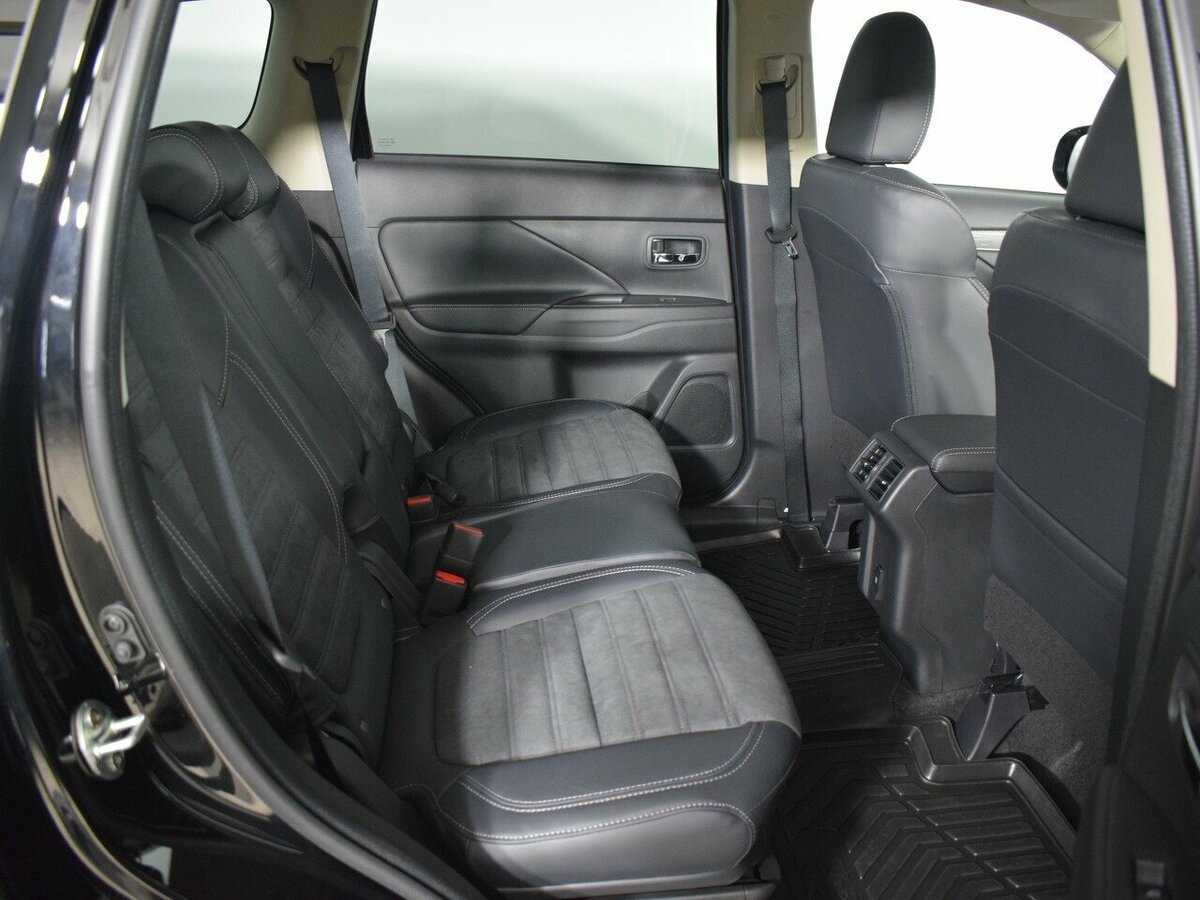 Купить Mitsubishi Outlander, 2022, 76 км, фото №9