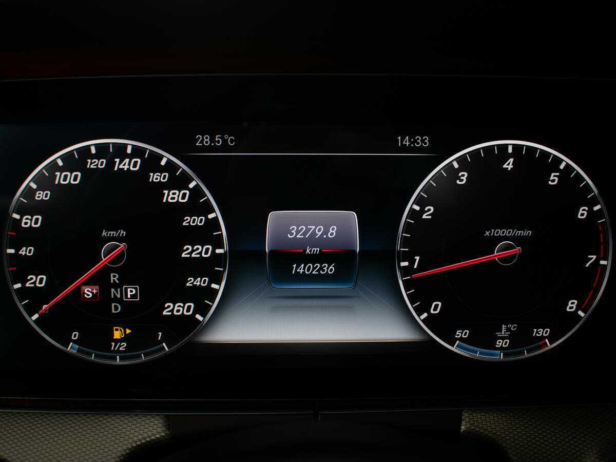 Купить Mercedes-Benz E-Класс 200, 2017, 140 032 км, фото №12