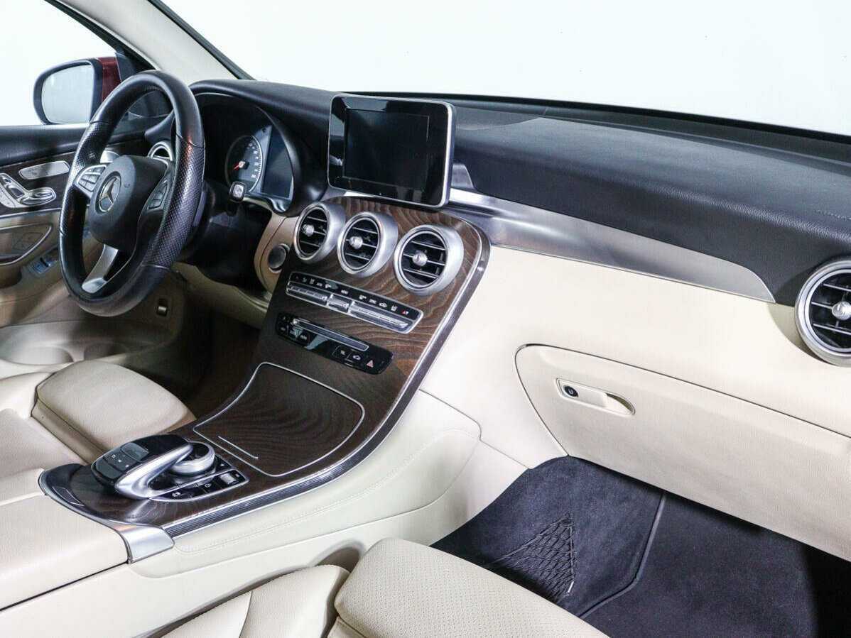 Купить Mercedes-Benz GLC Coupe 300, 2017, 61 350 км, фото №5