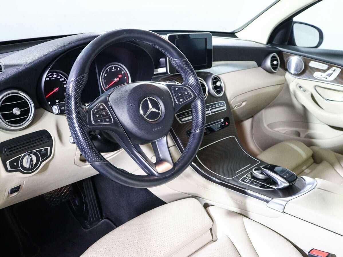 Купить Mercedes-Benz GLC Coupe 300, 2017, 61 350 км, фото №10