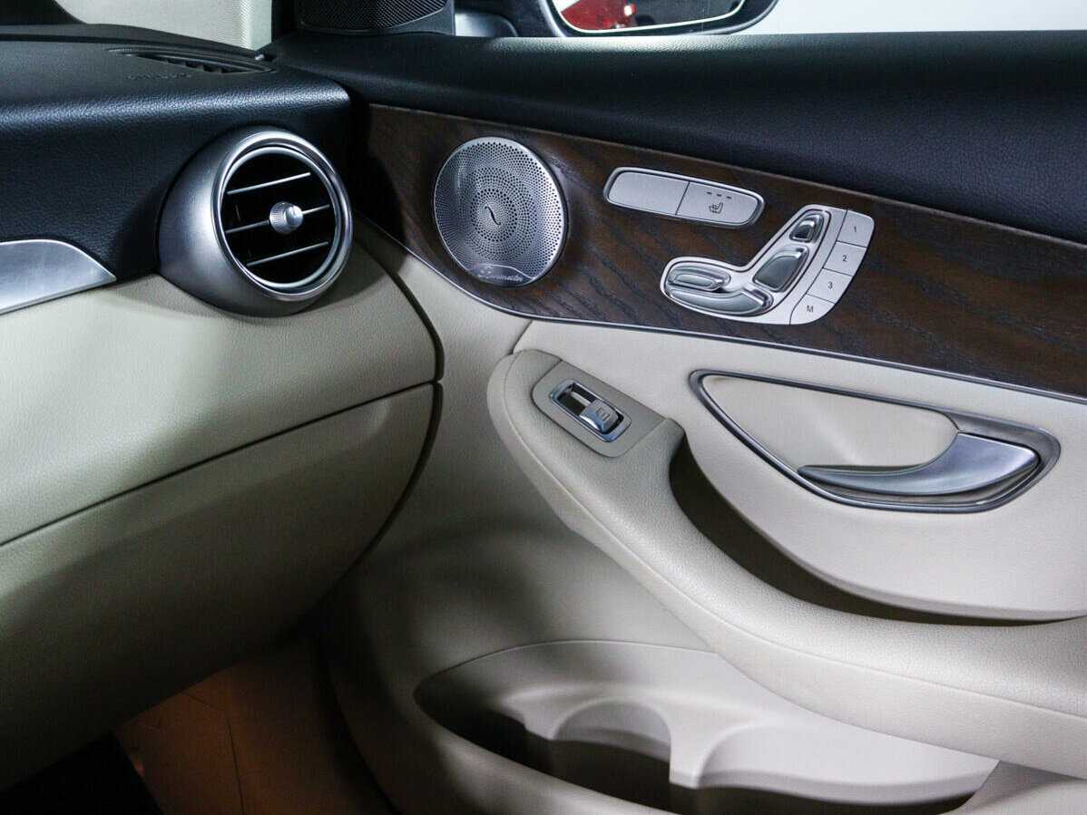 Купить Mercedes-Benz GLC Coupe 300, 2017, 61 350 км, фото №15