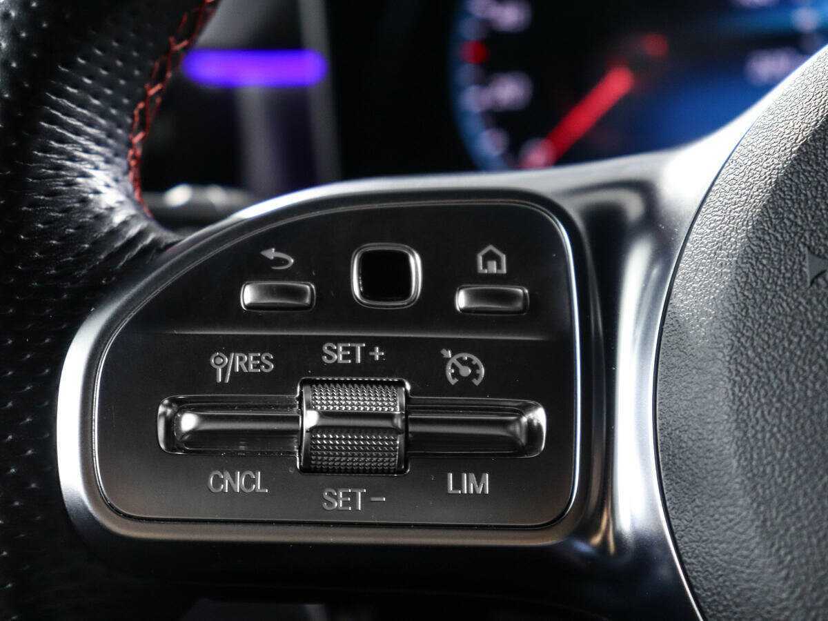 Купить Mercedes-Benz A-Класс 220, 2019, 76 000 км, фото №20