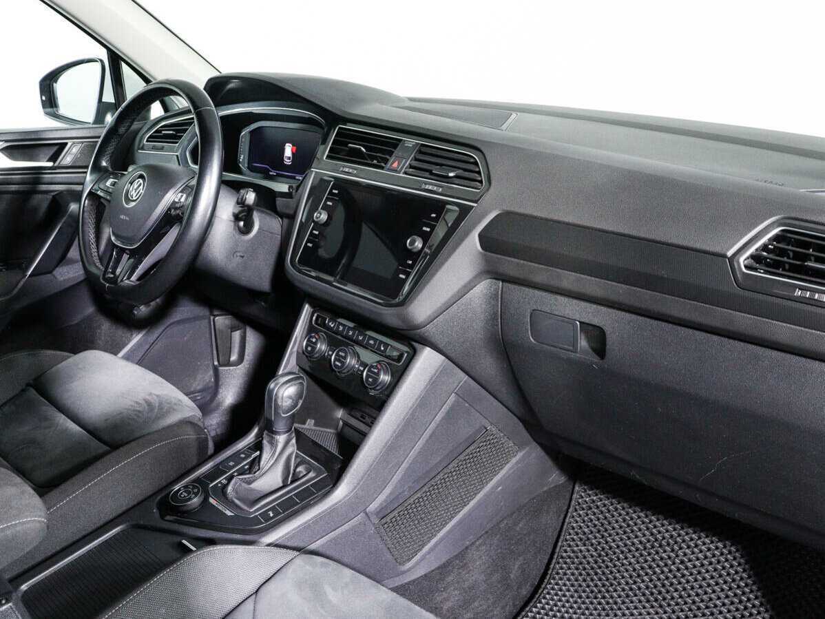 Купить Volkswagen Tiguan, 2019, 107 257 км, фото №9