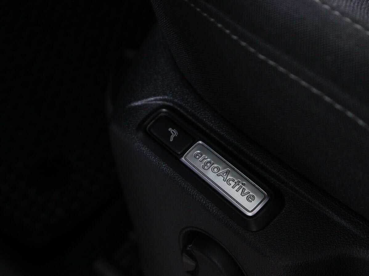 Купить Volkswagen Tiguan, 2019, 107 257 км, фото №17