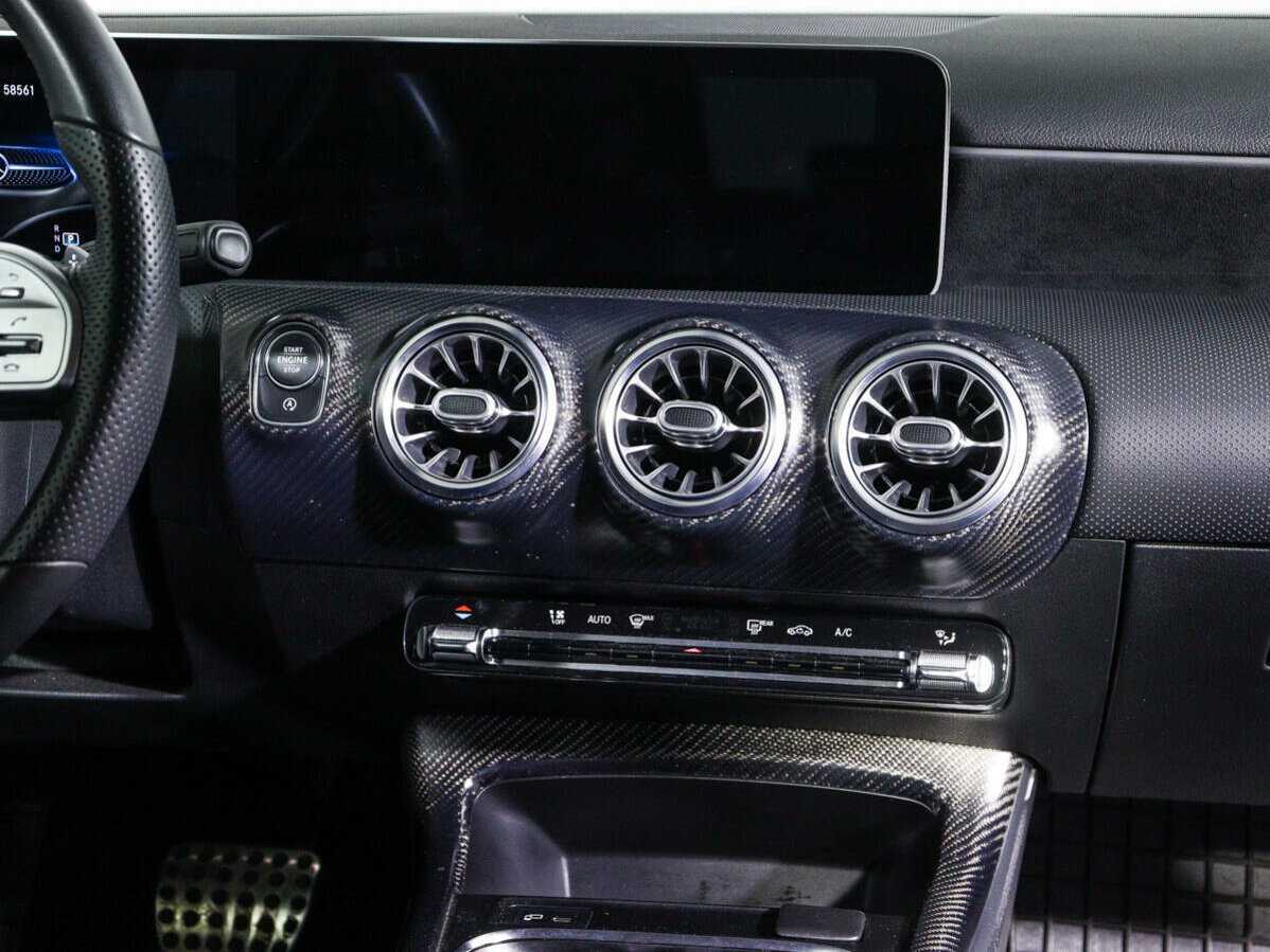 Купить Mercedes-Benz A-Класс 220, 2019, 58 526 км, фото №13