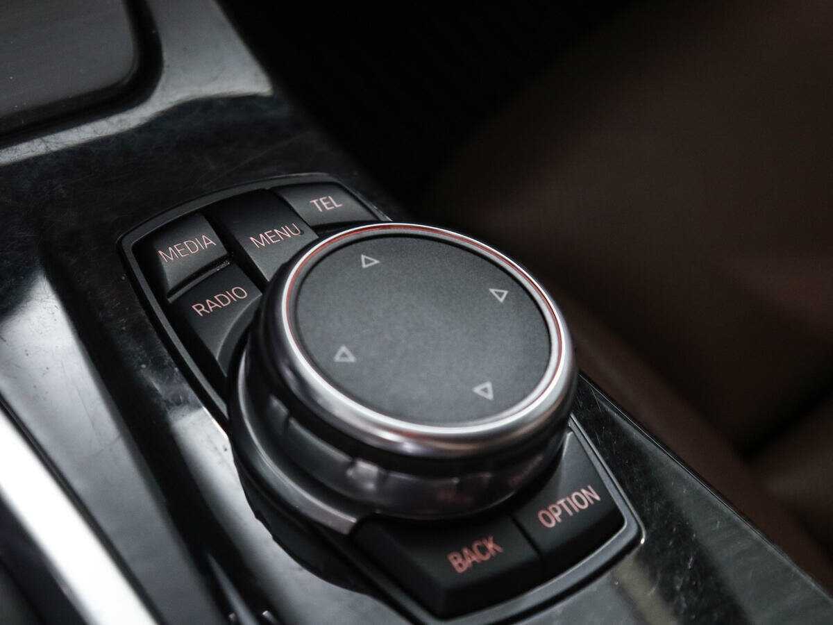 Купить BMW 5 серии 528i xDrive, 2016, 112 878 км, фото №17