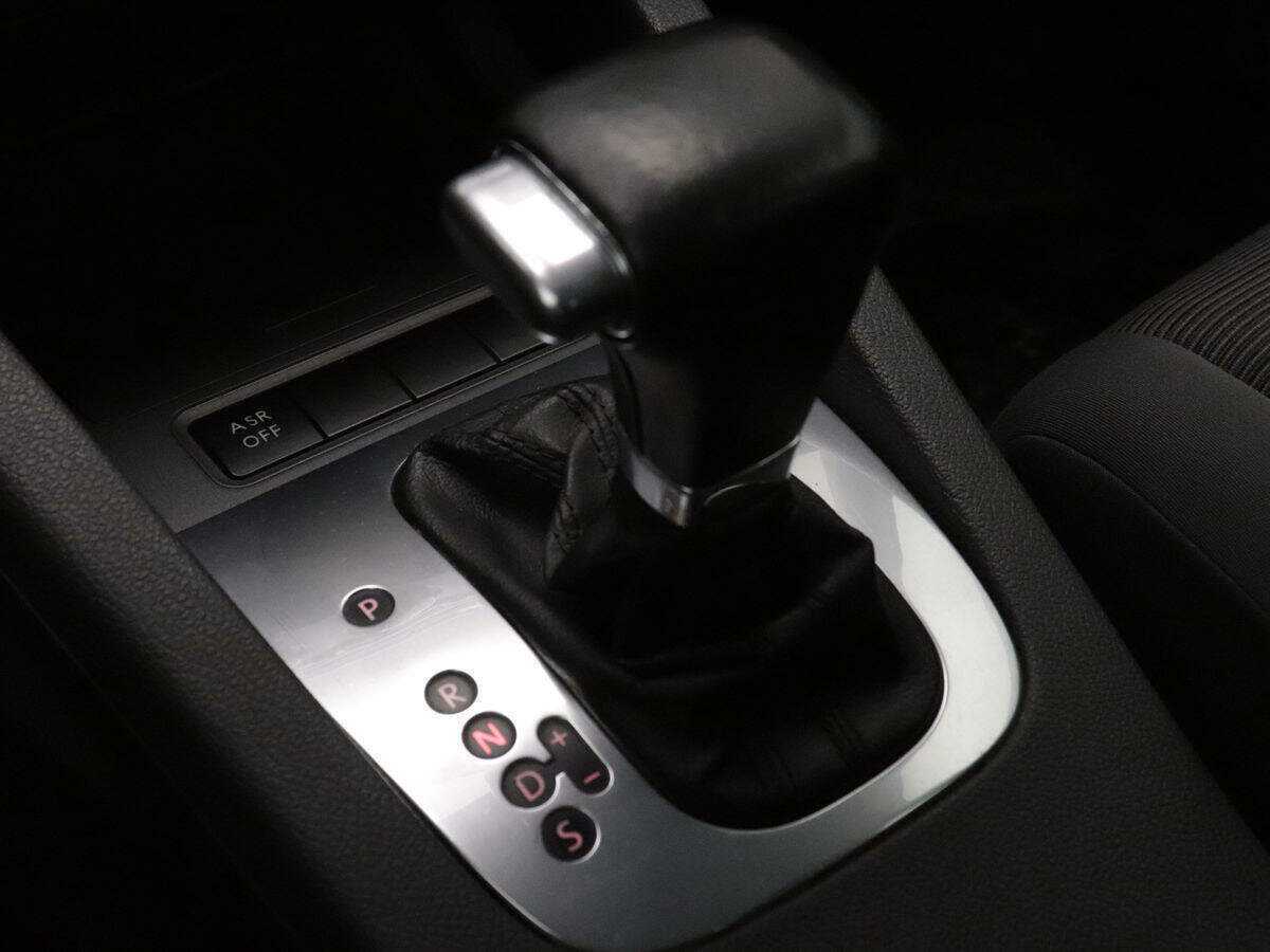 Купить Volkswagen Golf, 2007, 77 651 км, фото №12