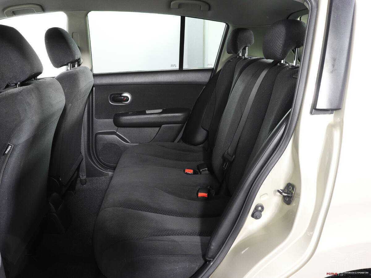 Купить Nissan Tiida, 2011, 90 242 км, фото №9