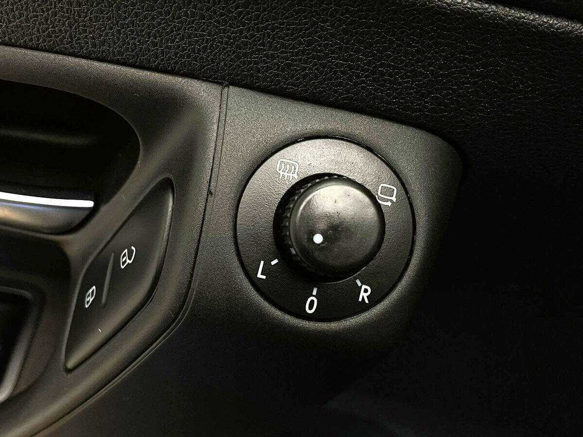 Купить Volkswagen Polo, 2018, 51 240 км, фото №13