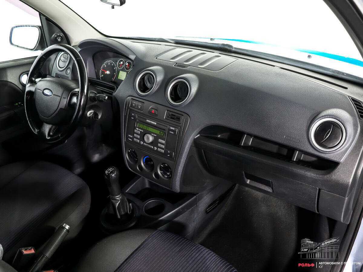 Купить Ford Fusion, 2006, 220 869 км, фото №8