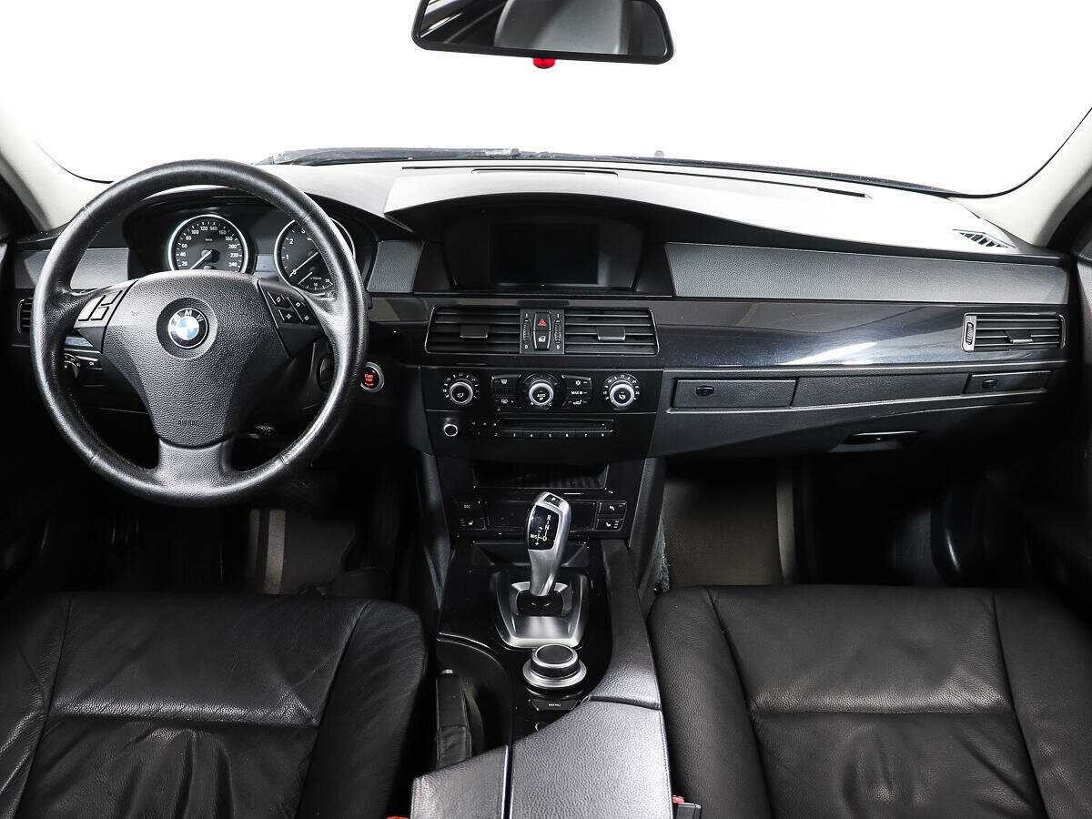 Купить BMW 5 серии 525i, 2008, 167 109 км, фото №11