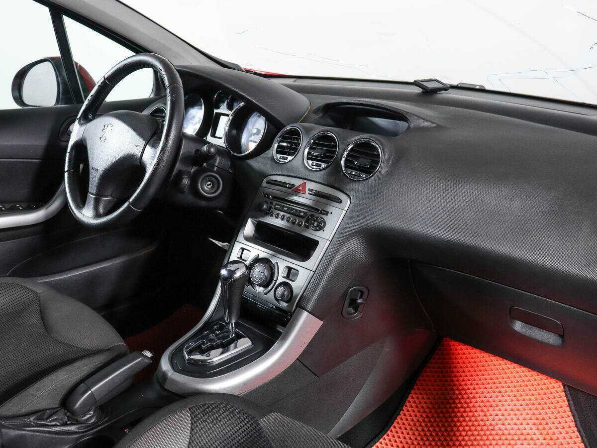 Купить Peugeot 308, 2008, 230 739 км, фото №7