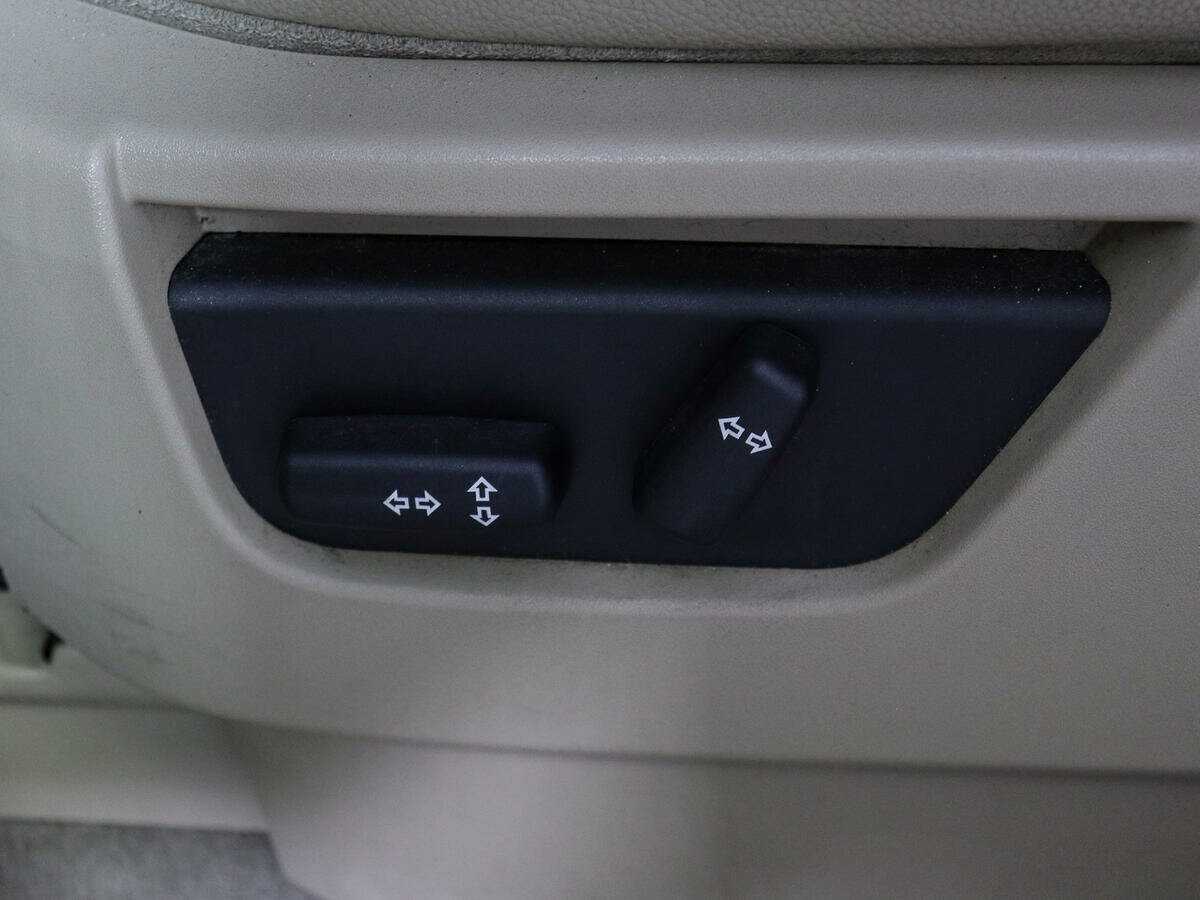 Купить Land Rover Freelander, 2011, 229 311 км, фото №17