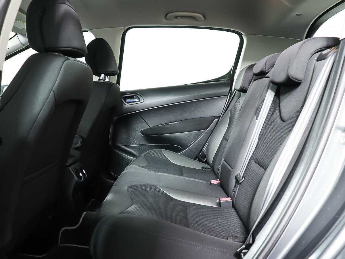 Купить Peugeot 308, 2008, 138 857 км, фото №9