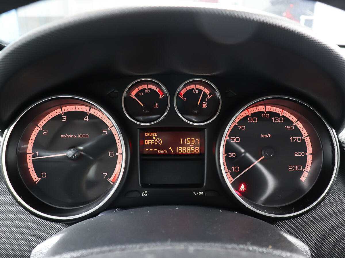 Купить Peugeot 308, 2008, 138 857 км, фото №15