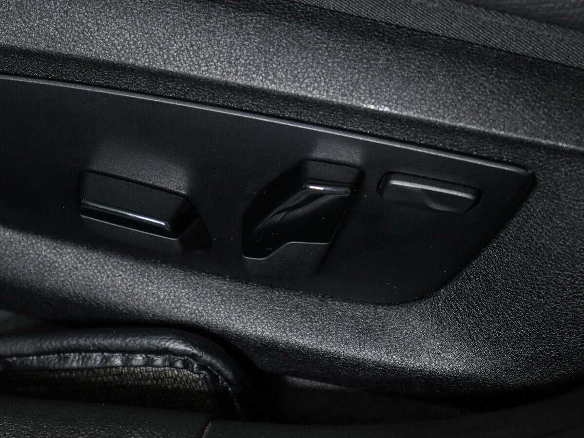 Купить BMW 5 серии 520d, 2019, 143 829 км, фото №15