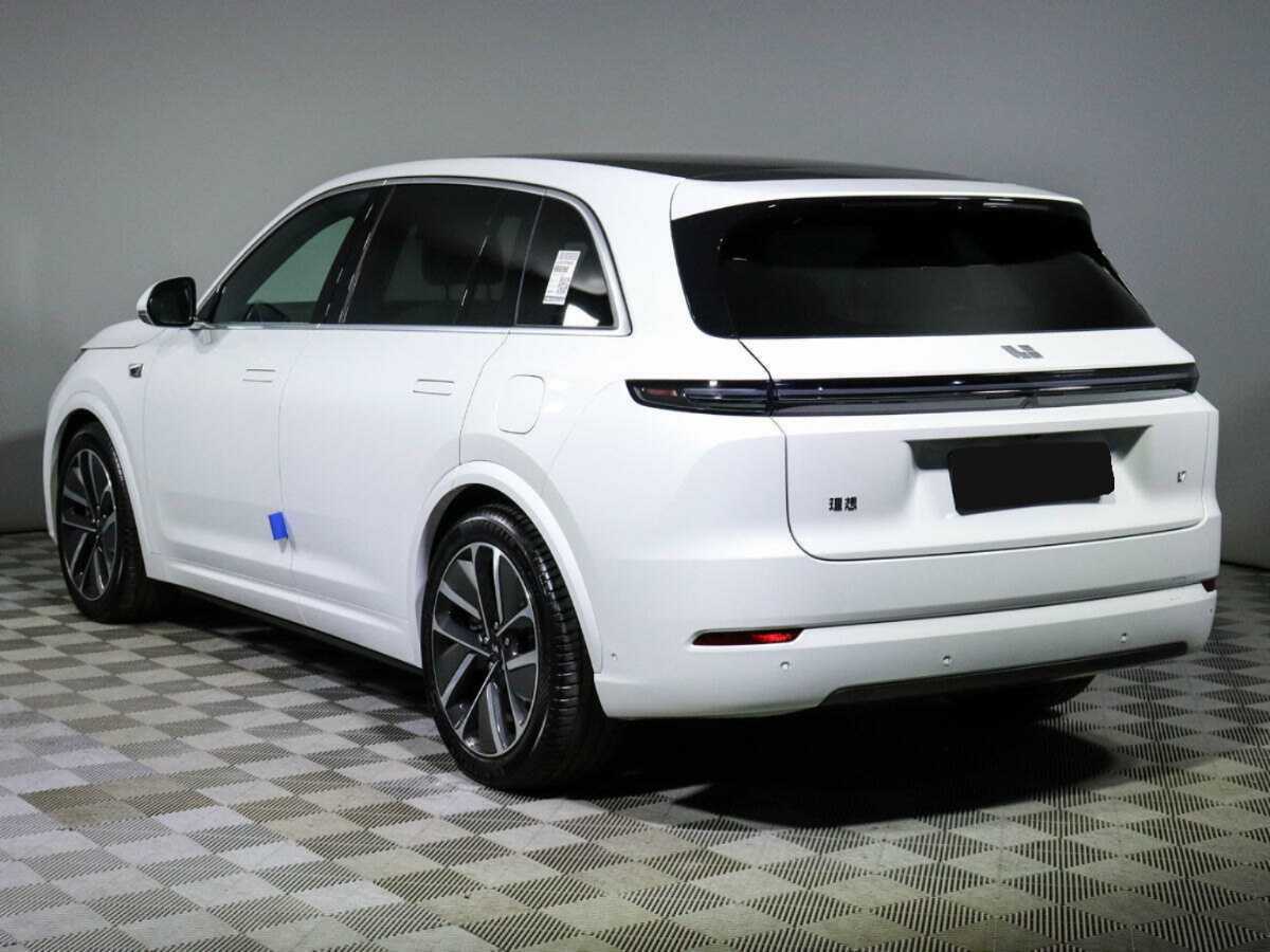 Купить LiXiang L7 52.3 kWh, 2024, 20 км, фото №6