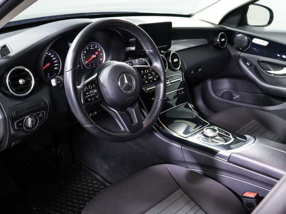 Купить Mercedes-Benz C-Класс 180, 2018, 59 000 км, фото №11