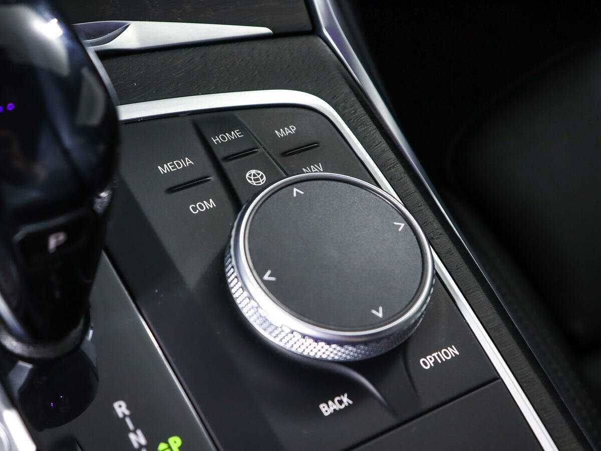 Купить BMW 3 серии 330d xDrive, 2020, 98 134 км, фото №17