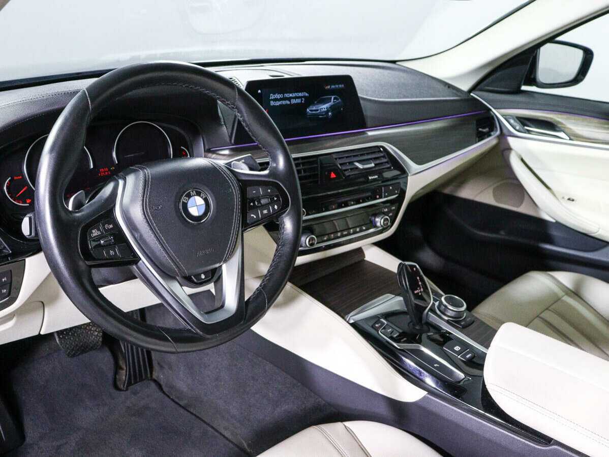 Купить BMW 5 серии 520d xDrive, 2019, 82 981 км, фото №11