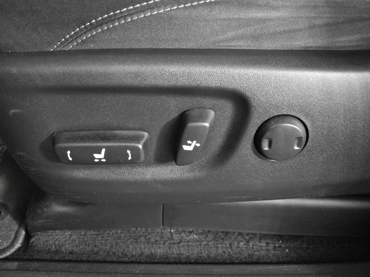 Купить Toyota Land Cruiser Prado, 2018, 140 500 км, фото №9