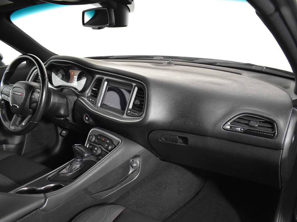 Купить Dodge Challenger, 2020, 76 088 км, фото №9