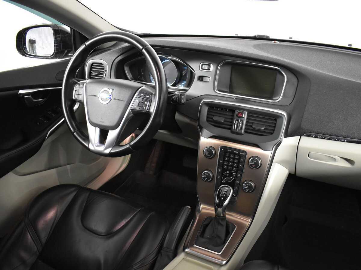 Купить Volvo V40 Cross Country, 2013, 182 220 км, фото №9