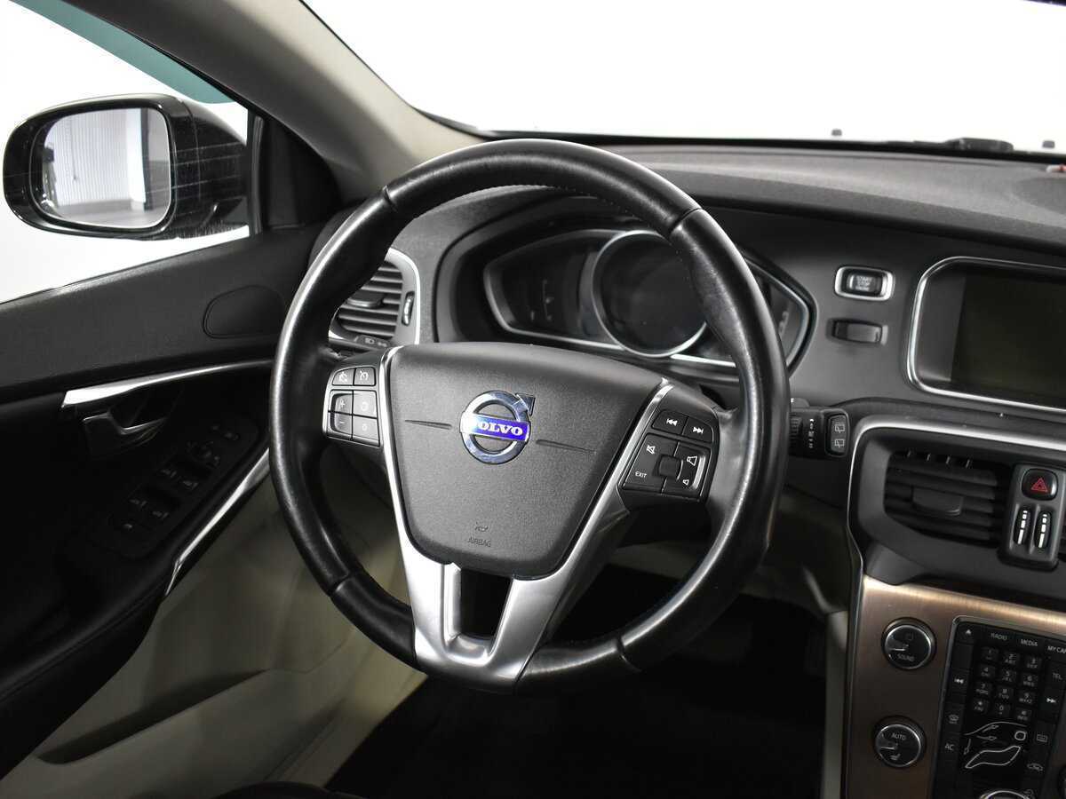 Купить Volvo V40 Cross Country, 2013, 182 220 км, фото №10