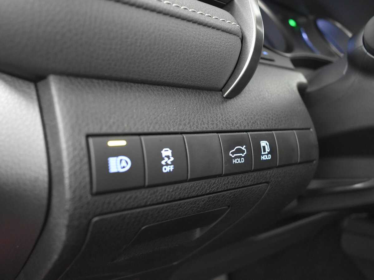 Купить Toyota Camry, 2022, 65 600 км, фото №10