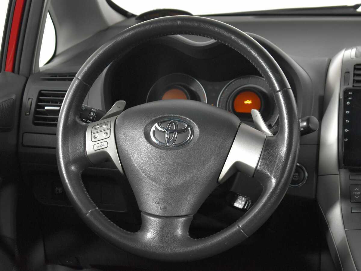 Купить Toyota Auris, 2007, 170 705 км, фото №11