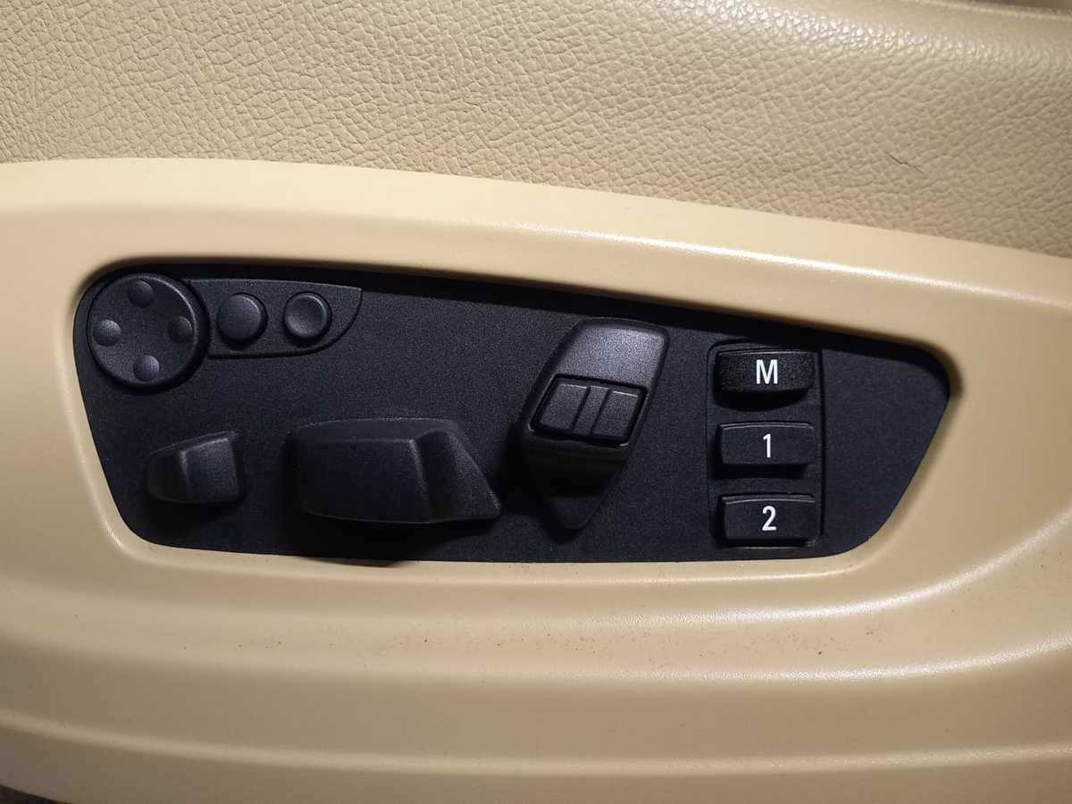 Купить BMW X6 50i, 2012, 110 911 км, фото №17