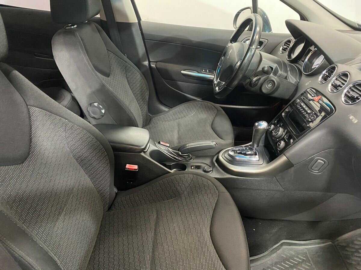 Купить Peugeot 308, 2011, 151 820 км, фото №10