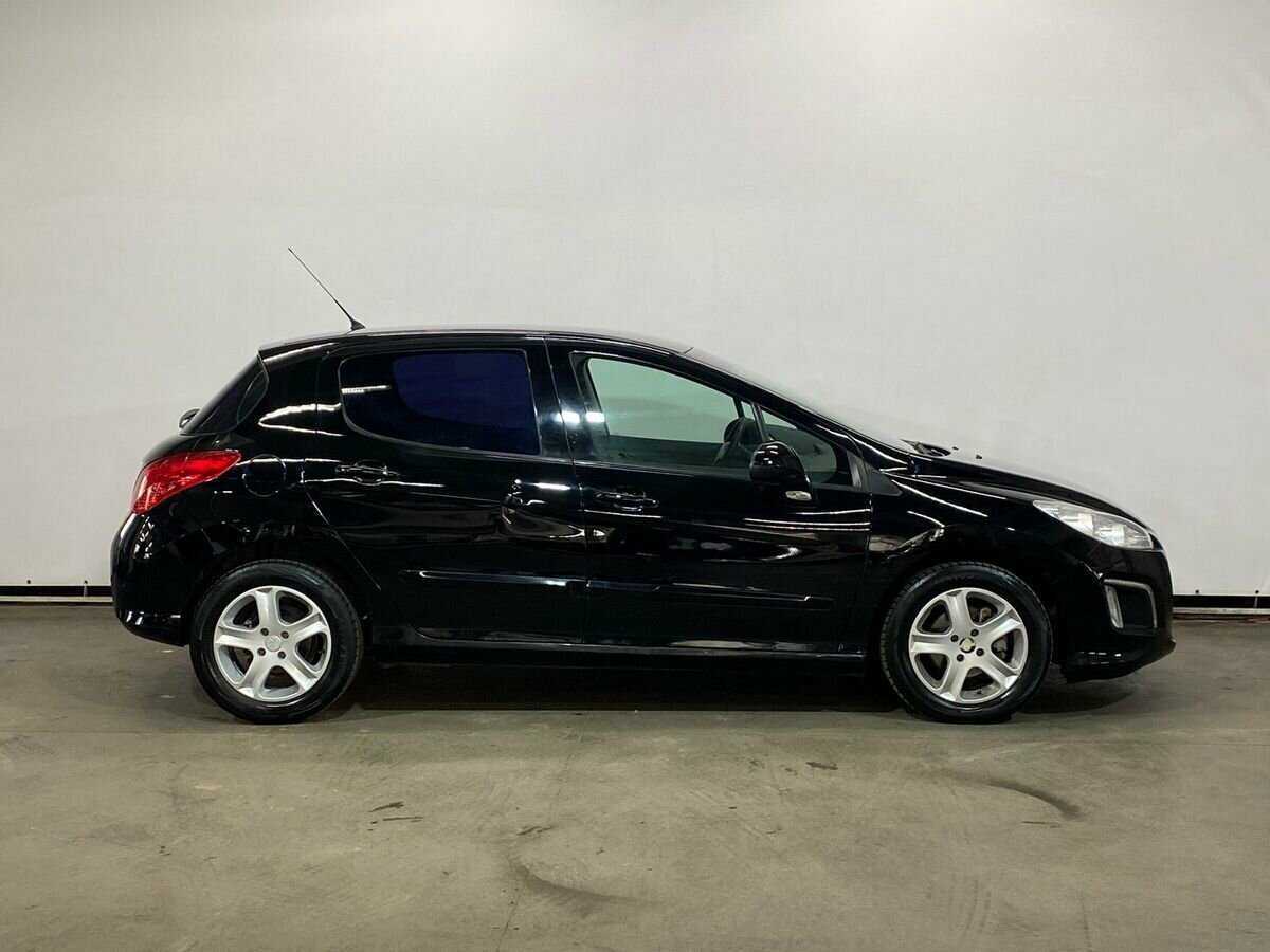 Купить Peugeot 308, 2011, 143 417 км, фото №4