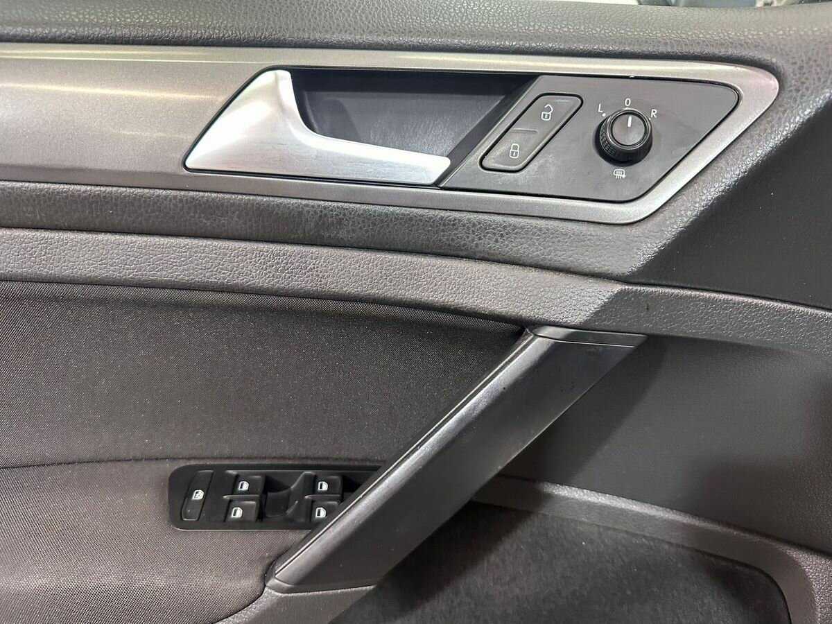Купить Volkswagen Golf, 2013, 141 253 км, фото №14