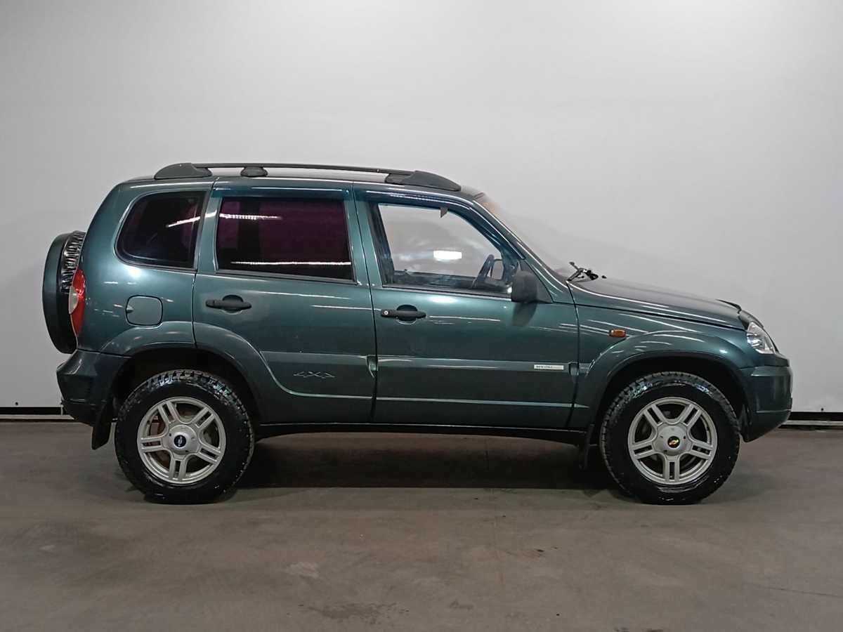 Купить Chevrolet Niva, 2007, 249 818 км, фото №4