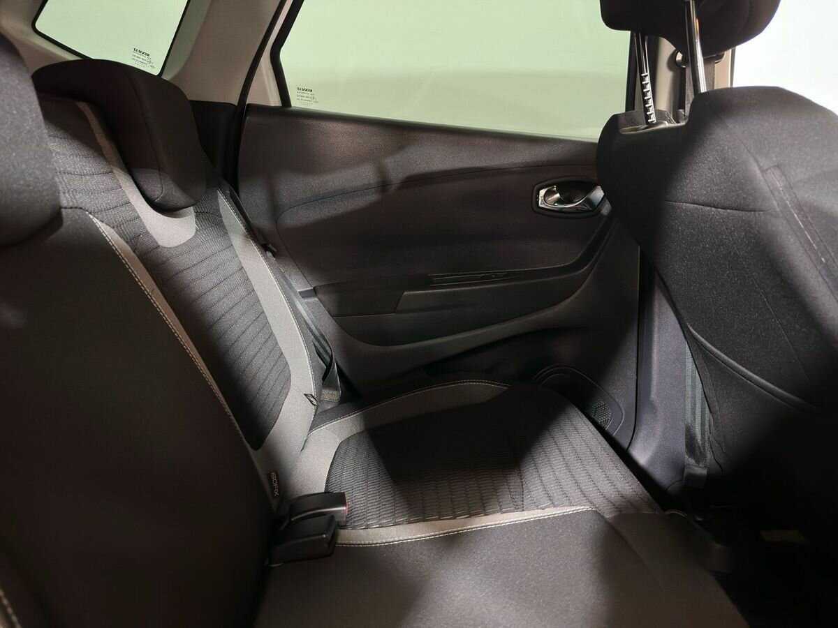 Купить Renault Kaptur, 2017, 69 267 км, фото №9