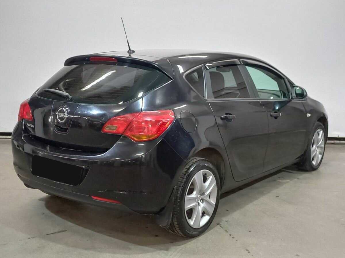 Купить Opel Astra, 2010, 206 234 км, фото №6