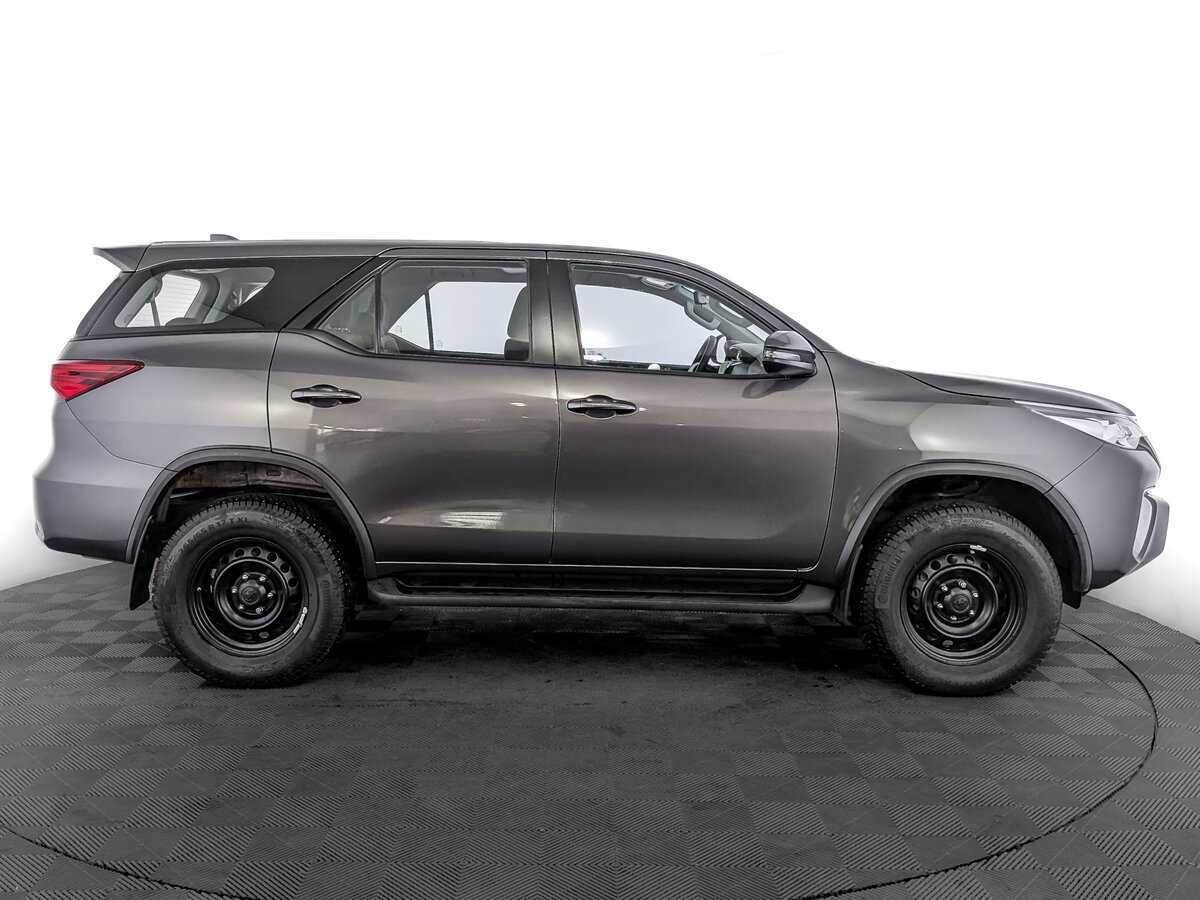 Купить Toyota Fortuner, 2019, 31 652 км, фото №4