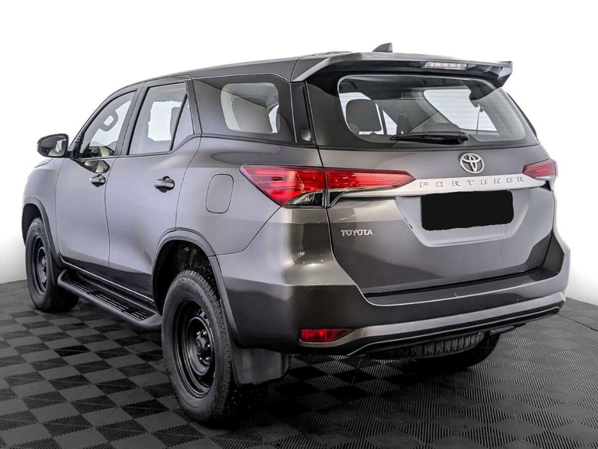 Купить Toyota Fortuner, 2019, 31 652 км, фото №7