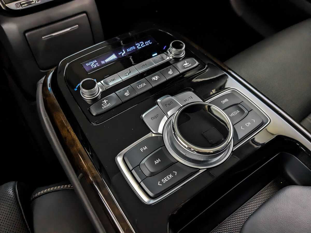 Купить Genesis G90, 2019, 62 266 км, фото №19