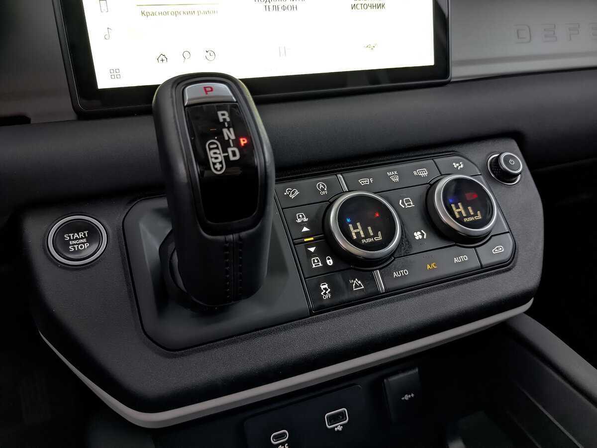 Купить Land Rover Defender 110, 2021, 66 030 км, фото №17