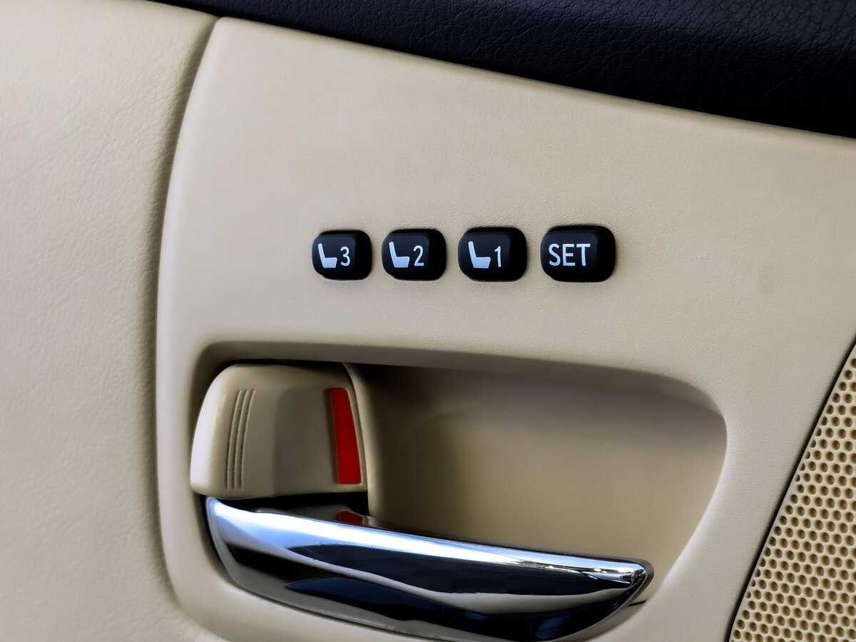 Купить Lexus RX 270, 2011, 125 569 км, фото №18