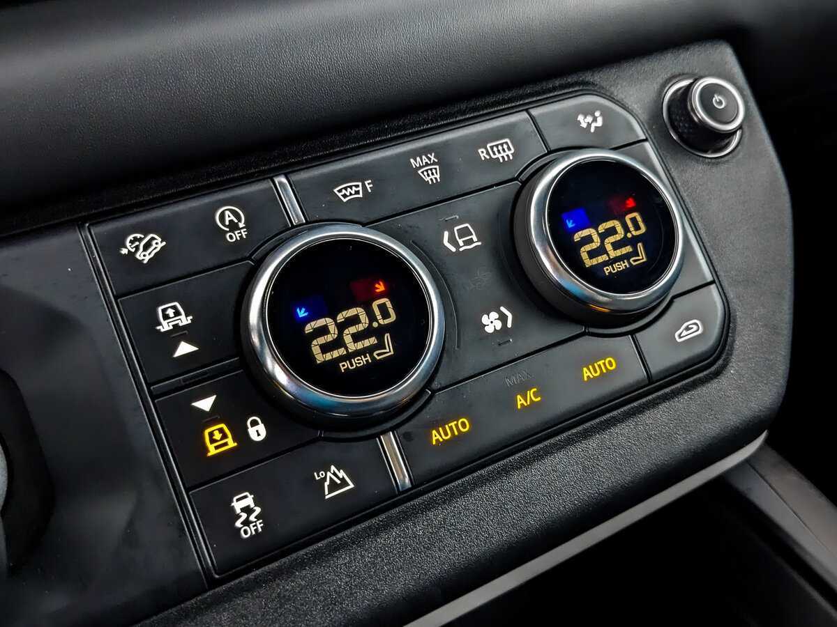 Купить Land Rover Defender 110, 2020, 113 527 км, фото №21