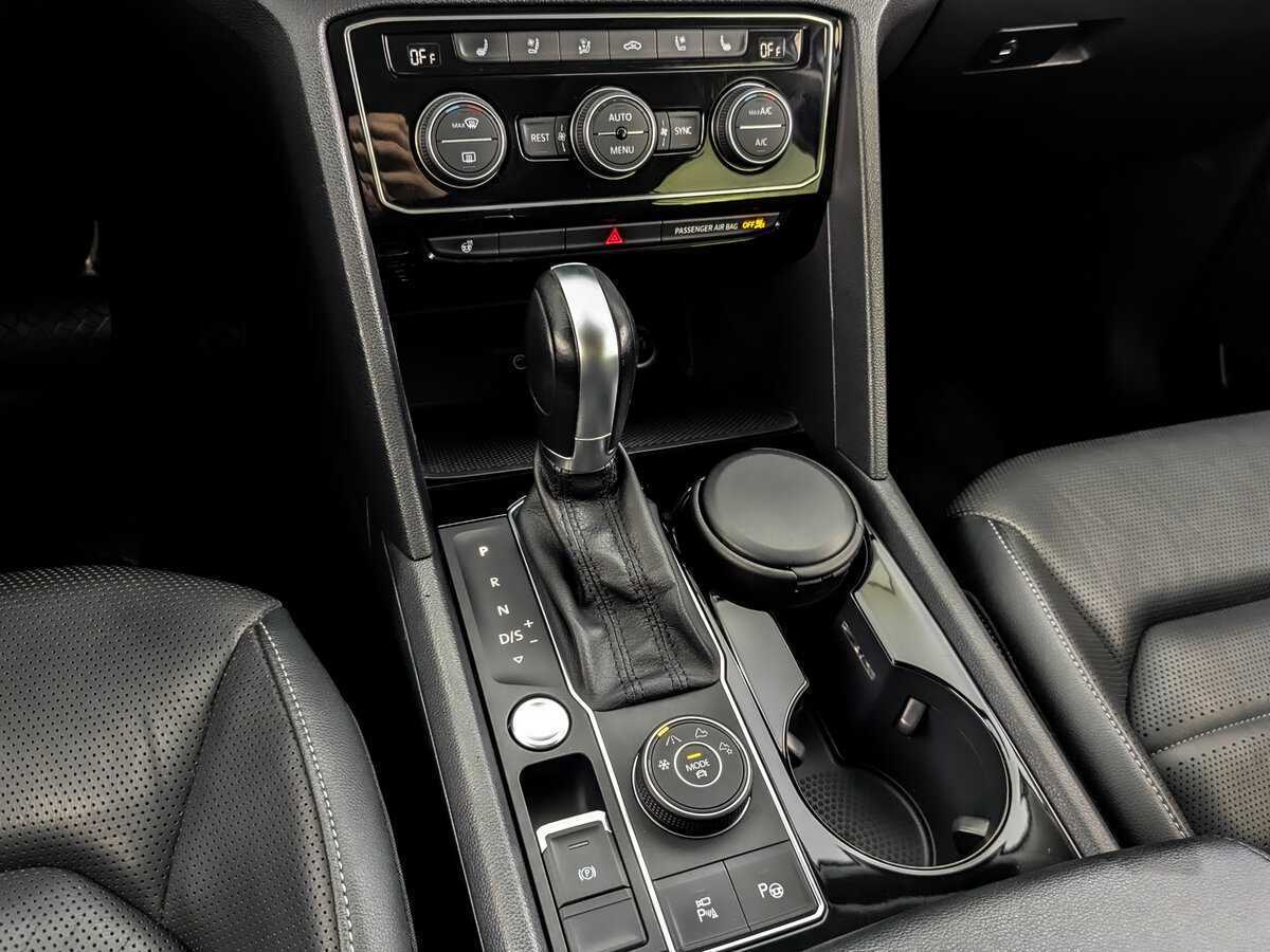 Купить Volkswagen Teramont, 2018, 103 773 км, фото №23