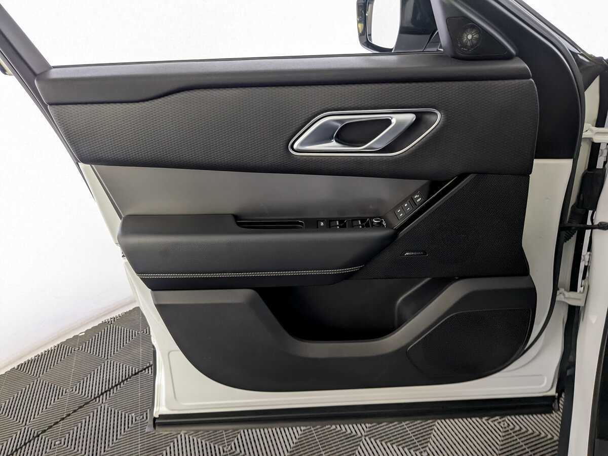 Купить Land Rover Range Rover Velar, 2020, 70 859 км, фото №13